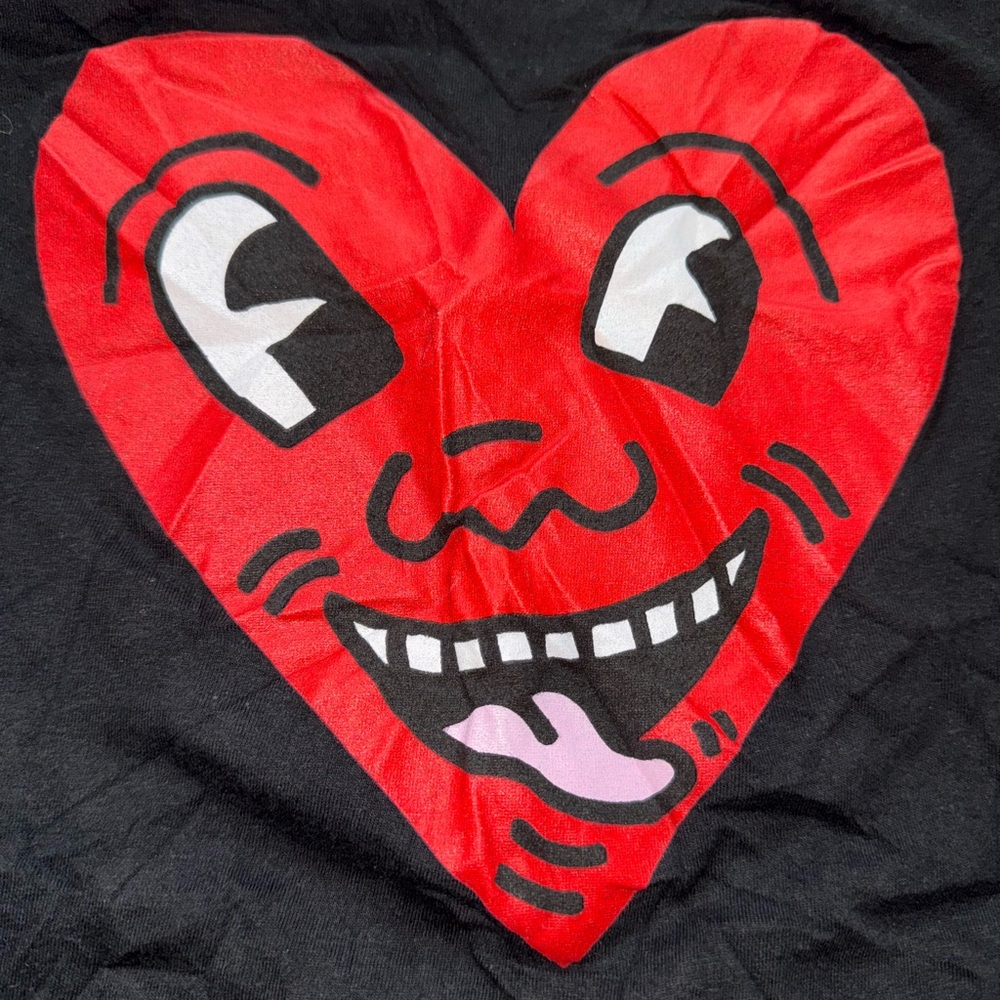 Keith Haring Street Art “Smiling Heart” T-Shirt: Adult Medium: NYC Streetwear